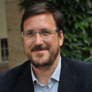 Alexander Strauß kümmert sich bei Die Thüringengestalter um die Technik, digitale Medien und IT.